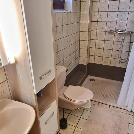 Holiday home Casaba 1-110qm-3 Rooms-free Private Parking-house With Garden Hannover
